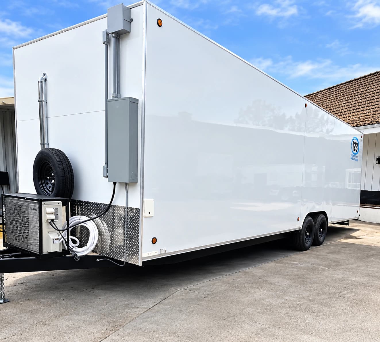 commercial conveyor trailer rental